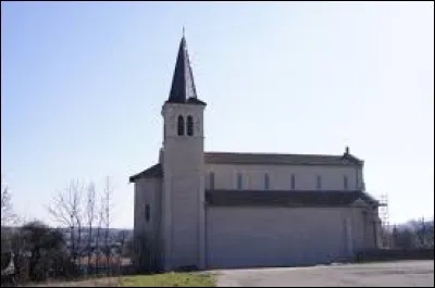 Nous sommes maintenant devant l'église Saint-Augustin de Badinières. Ancienne commune Iséroise, elle se situe en région ...
