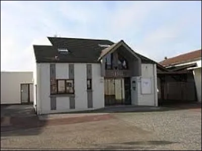 Commune Seine-et-Marnaise, Chambry se situe en région ...