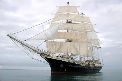 Produit en l'an 2000 d'un chantier naval de Southampton, il porte bien son nom : c'est l'un des plus grand voiliers en bois naviguant. Il est en plus l'un des rares à être commandé par une femme, Barbara Campbell. Il a été conçu pour pouvoir accueillir des passagers handicapés.
Quel est le nom de ce navire qui vient de participer à la "Liberty Talls Ships Regatta" en juin 2019 sur Rouen ?