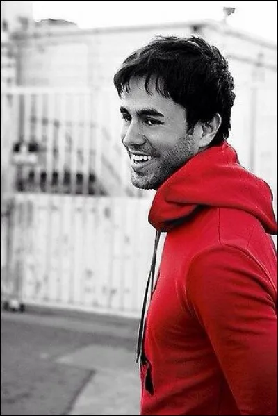 De qui est la citation "Le rire est le propre de l'homme" ?