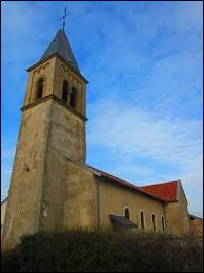 Vous avez sur cette image l'église Saint-Maurice de Liéhon. Commune Mosellane, elle se situe en région ...