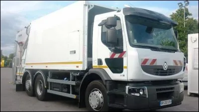 Sur un chantier, il n'est pas rare que nos ouvriers aient des déchets à jeter, pour éviter de polluer, ce camion qui ne sent pas la rose fait partie intégrante du convoi. C'est un...