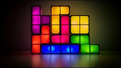 La petite sauterelle grise ou brune, remarquable par son corselet longuement prolongée en arrière, porte le nom de...