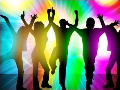 Tes amis ont prévu une super boom le jour de ton anniversaire, mais ça tombe le même jour que le décès de ta grand-mère...