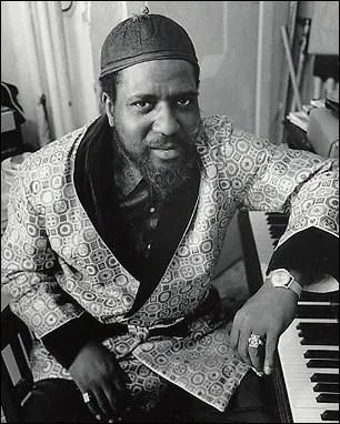 Ce clbre jazzman, chef d'orchestre, compositeur et pianiste est n  Rocky Mount en 1917. Quel est son nom ?