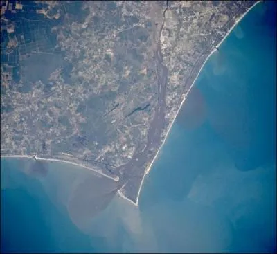 Comment s'appelle la pointe la plus mridionnale de l'Etat ?