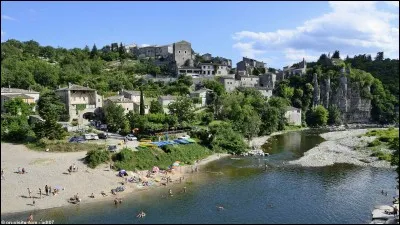 Quel département a le code 07 ?