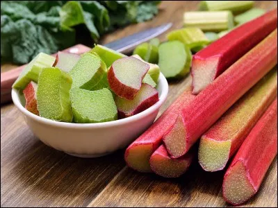 De quel pays vient la rhubarbe ?