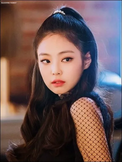 Quels rôles occupe Jennie au sein de BLACKPINK ?