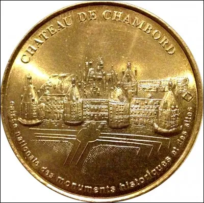 À qui doit-on la citation : "Moins on possède, moins on désire" ?