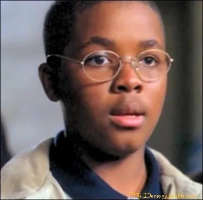 Quel est le nom de famille de Max ?