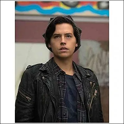 Où va d'abord vivre Jughead Jones une fois que le drive-in a fermé ses portes ?