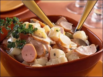 Un peu de cuisine maintenant. Quelle est l'origine de la salade présentée sur cette photo ?