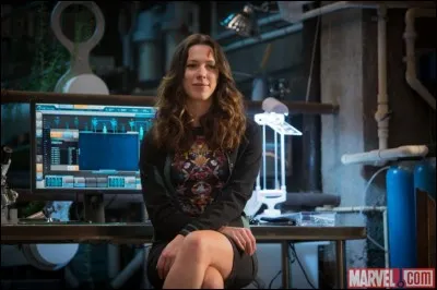 Qui tue le docteur Maya Hansen ?