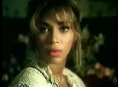 Dans quel clip est elle ?