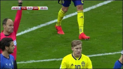 Quel est le premier match des Bleus ?