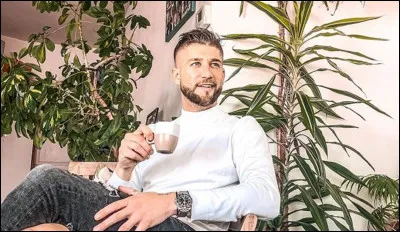 Avec qui Paga n'est-il pas sorti ?