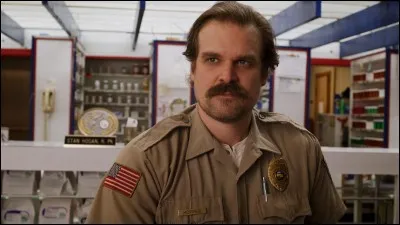 Quel est l'ami le plus proche d'Hopper ?