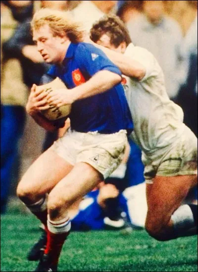 On prend les mêmes et on recommence !
Sports : Quel joueur de rugby le commentateur sportif Roger Couderc avait-il surnommé "Casque d'or" dans les années 1970 ?
