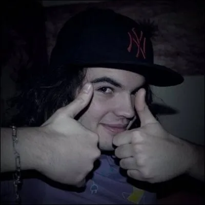 Qui est ce youtubeur ?