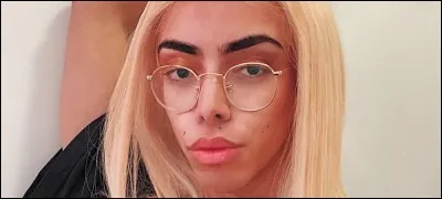 Avec qui Bilal Hassani fait-il souvent des vidéos ? (Plusieurs réponses possibles )