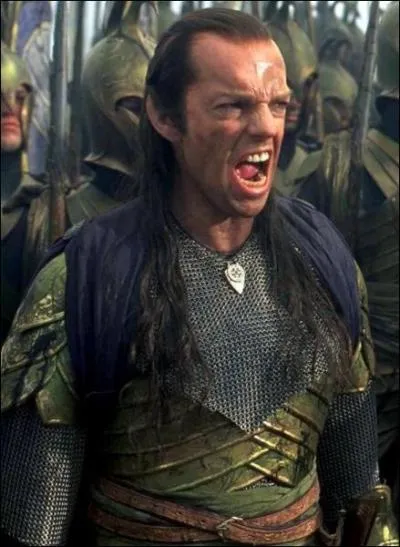 Comment s'appelle l'elfe maitre de Fondcombe ?