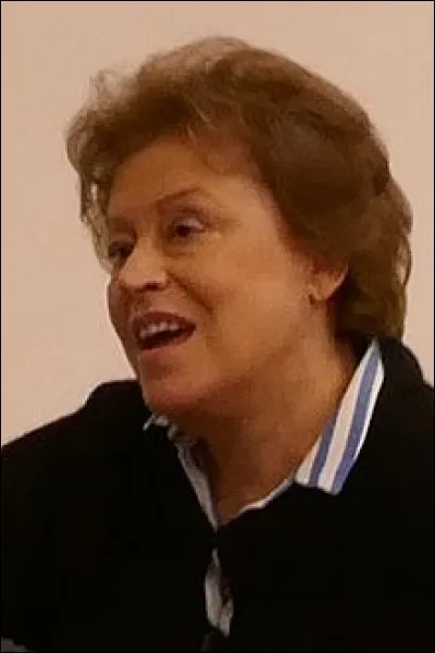 Qui est cette Françoise, femme de lettres et membre de l'Académie Goncourt ?