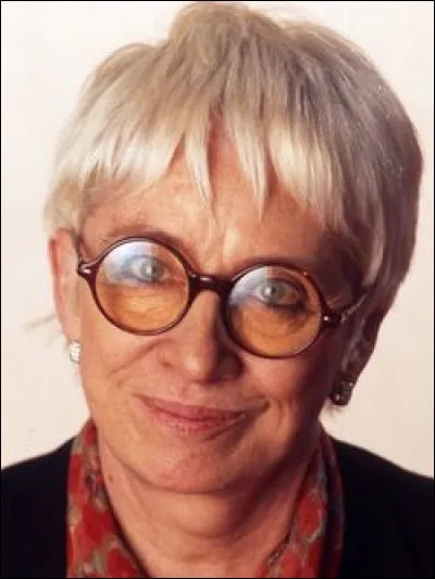 Qui est cette Françoise, femme de lettres, écrivaine et membre de l'académie Goncourt de 1971 à 2011, morte en 2016 ?