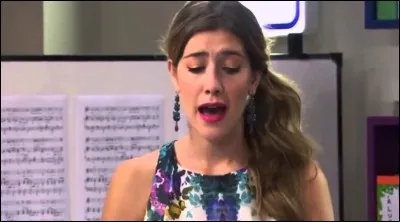 Pourquoi Angie décide t-elle de partir en Europe ?