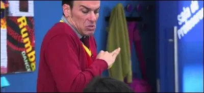 Avec qui Grégorio doit-il partager son poste ?