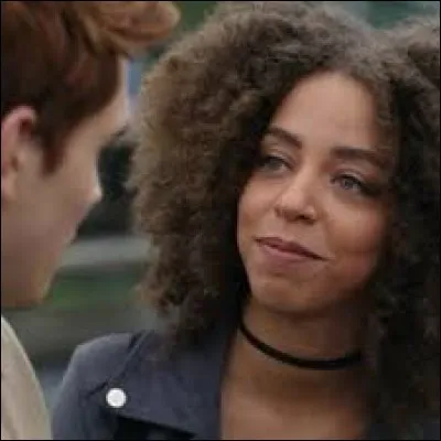 De qui Archie est-il amoureux (début saison 1) ?