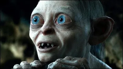 Espèce : Hobbit 
Famille : Ami de Déagol
Description : Courbé, peau pâle, yeux ronds
À savoir : Tient son nom du bruit de déglutition qu'il fait avec sa gorge
Quel est ce personnage ?