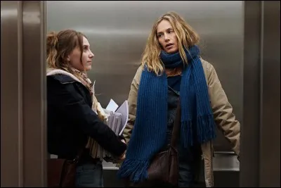 Première diffusion : 2015
Nombre de saisons : 3
Personnages : Noémie, Hicham, Hippolyte, Jean-Gabin 
Genre : Comédie dramatique 
Quelle est cette série ?