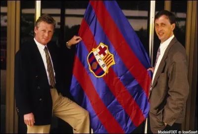 Combien de titres le FC Barcelone a-t-il remportés sous l'ère Cruyff en tant qu'entraîneur ?