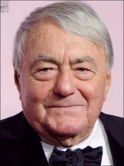 Qui est ce Claude, journaliste, écrivain, cinéaste et producteur de cinéma, mort en 2018 ?