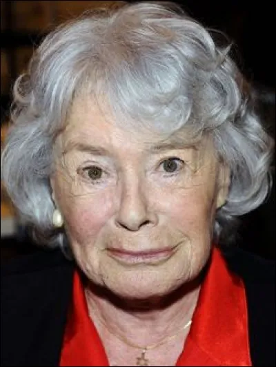 Qui est cette Claude, journaliste et femme de lettre, née en 1927 ?