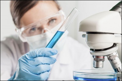 Citez une matière d'école qui oblige à travailler les sciences, au collège et aussi parfois au lycée.