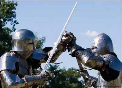 Enfin si on devait vous donner un surnom de chevalier, ce serait...