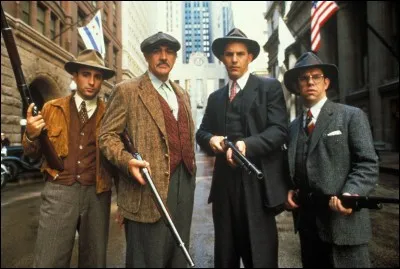 Quel cinéaste américain a tourné le film "Les Incorruptibles" (1987) ?