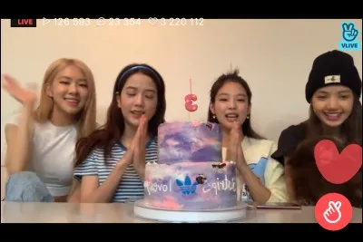 Dans quel ordre sont-elles assises ?