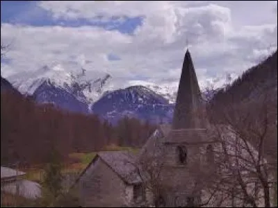 Commune de la région P.A.C.A., dans la vallée du Champsaur, Champoléon se situe dans le département ...