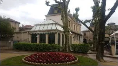 Ville thermale Héraultaise, Lamalou-les-Bains se situe en région ...