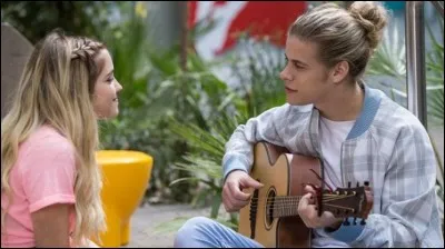 Quel est le duo de Mia et Juanma ?