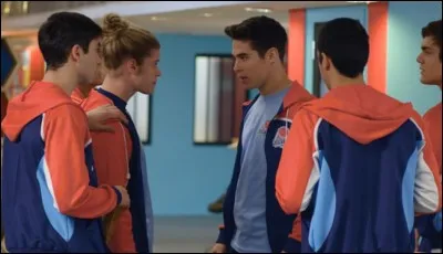 Qui est le meilleur ami de Alvaro ?