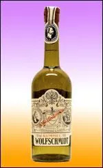 Quelle liqueur allemande alcoolise est aromatise avec du cumin ?