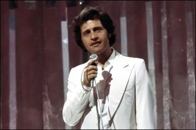 ''Dans les yeux d'Émilie'' chantait Joe Dassin. Dans quel pays se trouve la région appelée Émilie ?