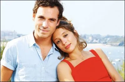 Qui interprète Chloé, la fille de Marjorie et donc la soeur d'Antoine ?