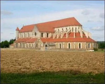 Je vous propose de partir dans l'ancienne r&eacute;gion Bourgogne, &agrave; la d&eacute;couverte de l'abbaye de Pontigny. Nous sommes dans le d&eacute;partement ...