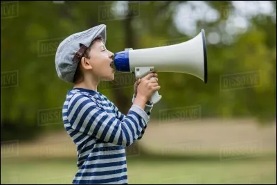 Quel sortilège utilises-tu pour amplifier ta voix ?