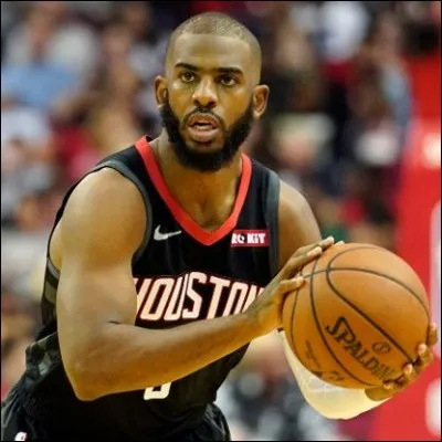 Qui est ce basketteur ?